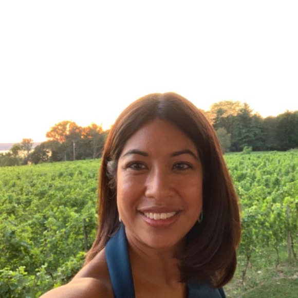 Meet your Posher, Nadya - Picture 1 of 1